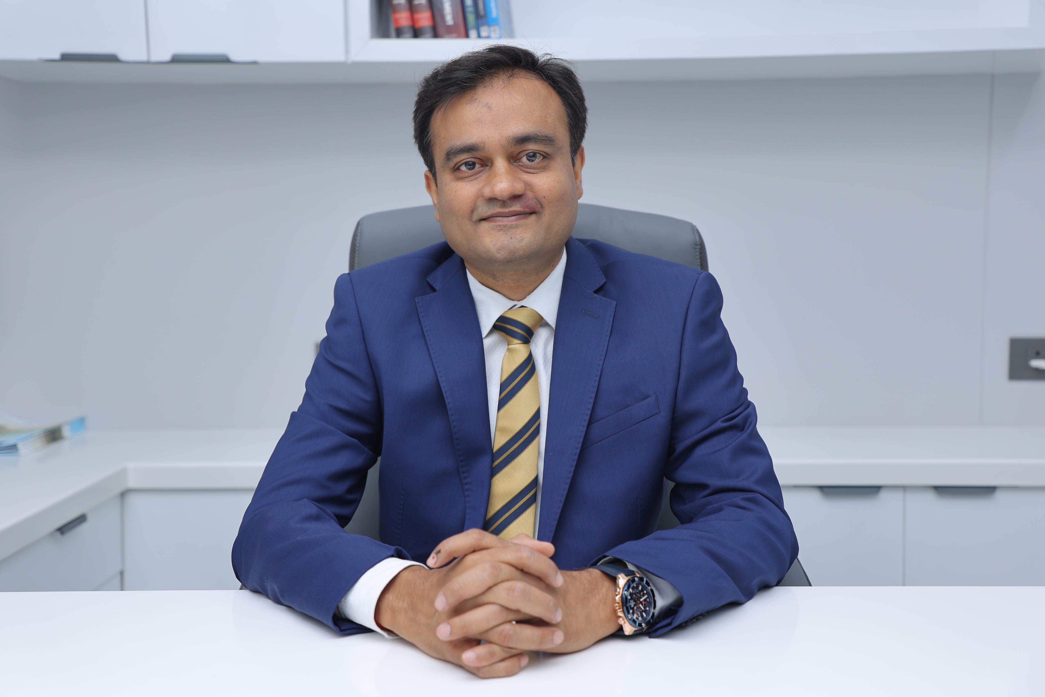 Dr. Pravesh Kanthed